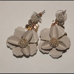 Beige Flower Earring with Small White Pearl Balls